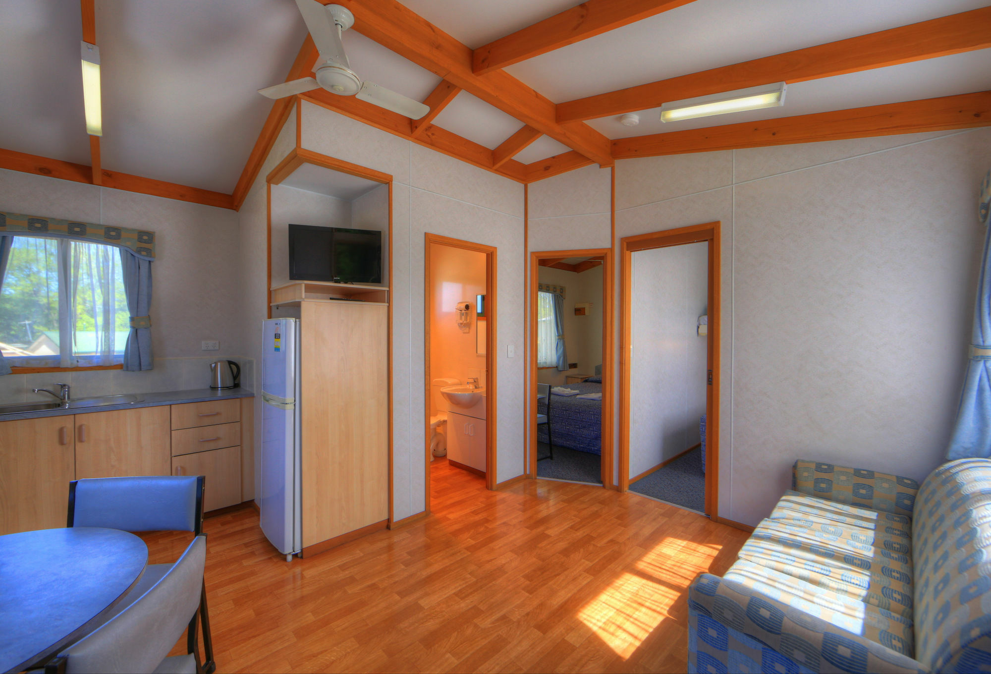 Eureka Stockade Holiday Park Баларат Екстериор снимка
